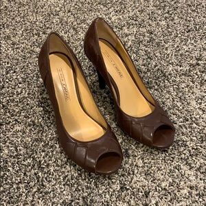 Circa Joan and David platform heel